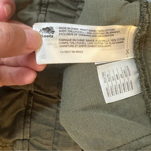 Roots Mini Skirt Casual

#1024 - Picture 5 of 6